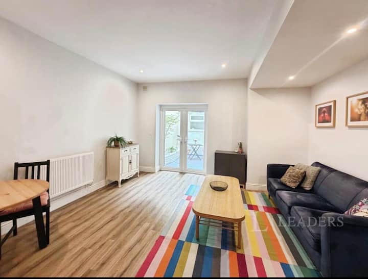 Prime Location. Clean And Quiet Apartment - Brighton