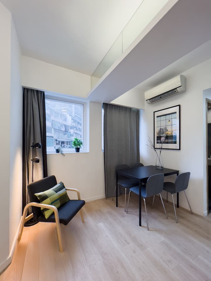 Modern 3br In Causeway Bay | Near Mtr - Hong Kong