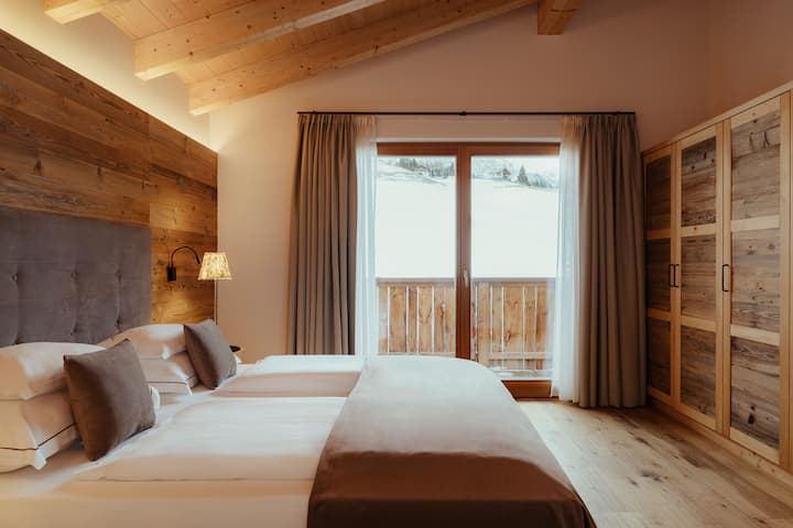 Conturines Lodge - Alta Badia