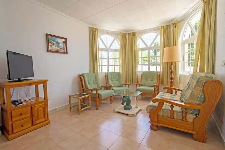 Detached Traditional Holiday Home Urb. La Marina - La Marina