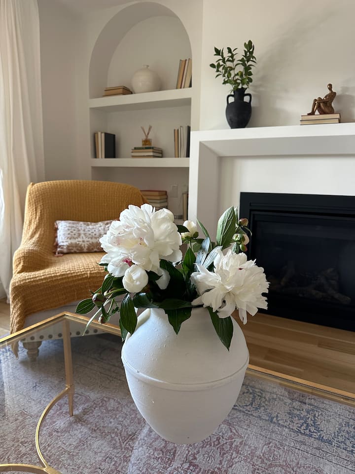 Charming Farmhouse In The Heart Of South River - 新布朗斯維克