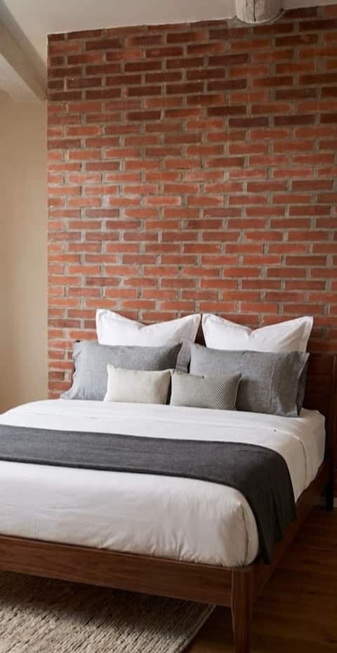Annuncio Airbnb popolare: NilaLittleLab | Lecco | Cozy Studio Retreat | a Lecco
