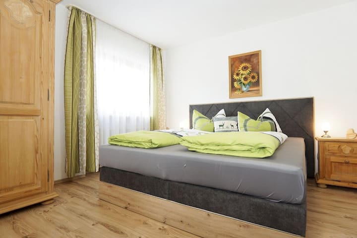 Gästehaus Schmuckenhof - Ferienwohnung Göll - Berchtesgaden