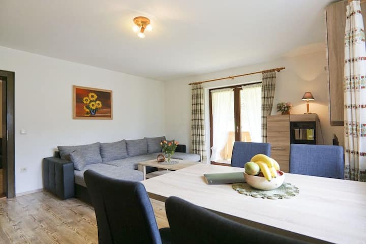 Gästehaus Schmuckenhof - Ferienwohnung Edelweiss - Hallein