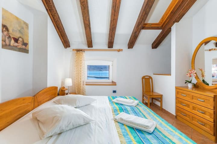 Apartment Lungomare With Sea View - Cherso
