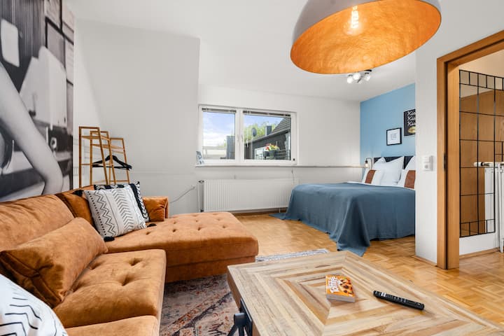 Luniq: Sky Suite - 5 Min Zum Hauptbahnhof & Messe - Essen