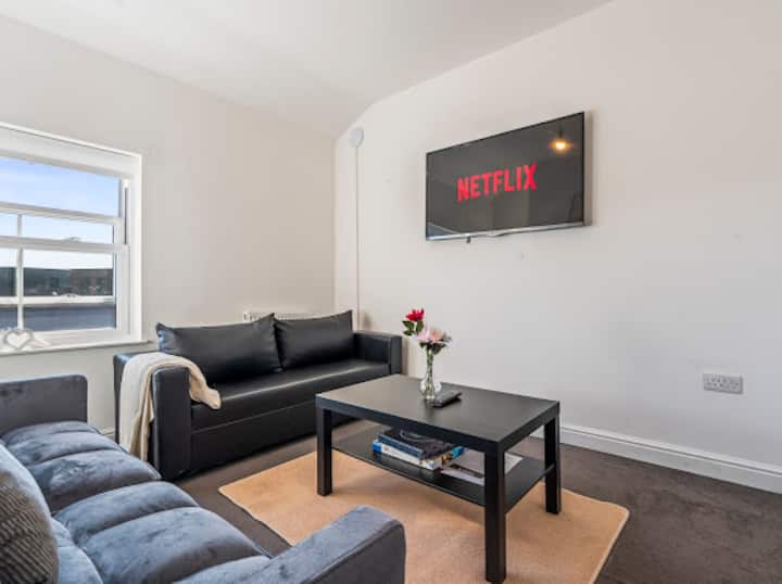 Longstay|ps5|sleeps 6|free Parking|wi-fi|netflix - Nottingham