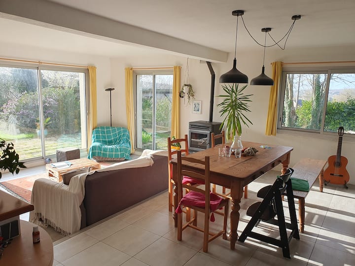 Grande Maison Au Calme, Proche Bourg Et Campagne - Logonna-Daoulas