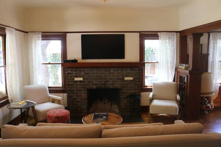 Historic Craftsmen Home Apartment- Downtown Davis - デイビス, CA
