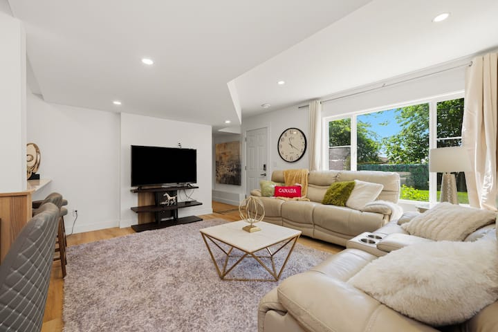 Modern 3br 2ba West Van Near Dundarave Beach - North Vancouver