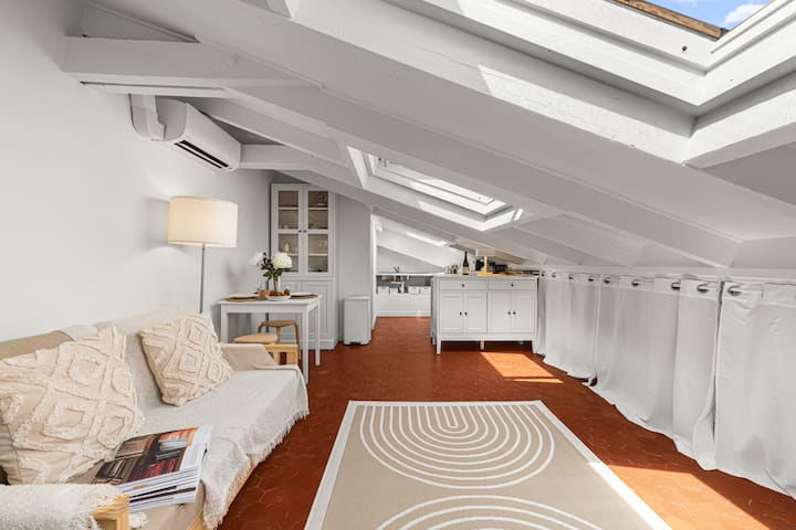 Sous Les Toits - Calme Absolue ! - Villefranche-sur-Mer