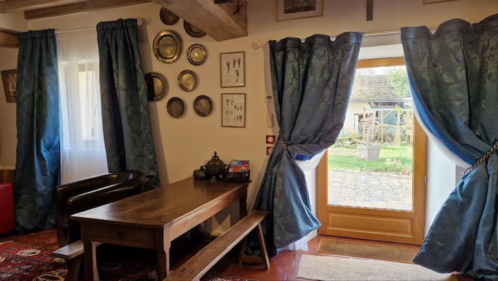 Le Clos Saint Joseph
4 Chambres Avec Leur Histoire - Chaumont-en-Vexin