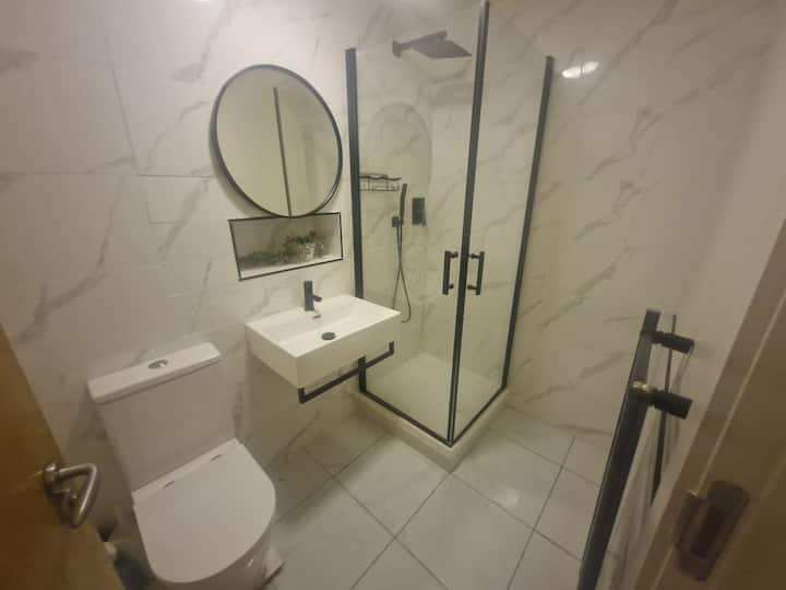 Modern City-centre Apartment With Balcony,dublin 1 - Dublin Airport (DUB)