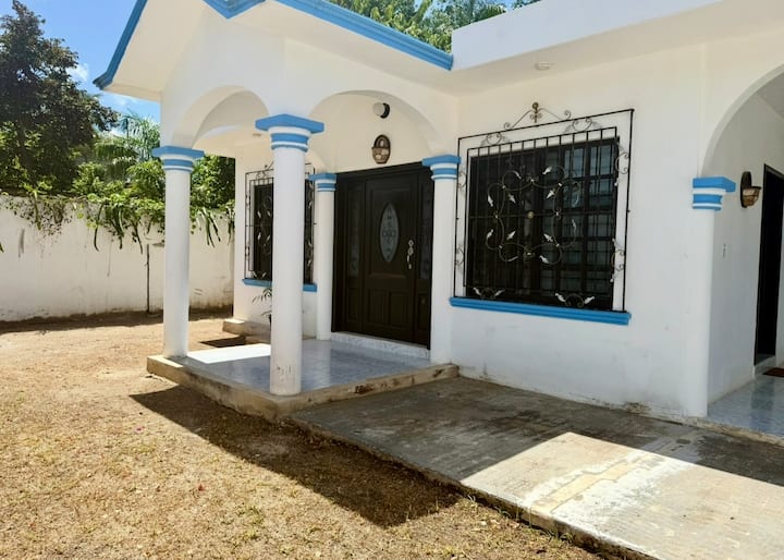 Tu Hogar En Bacalar: Amplia, Cómoda Y Privada. - Bacalar