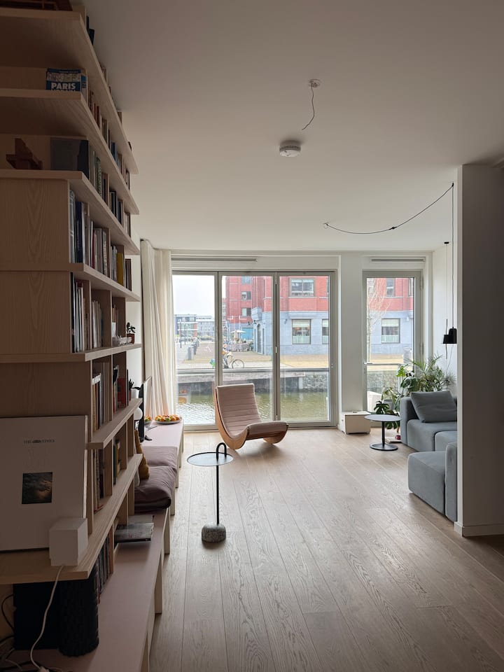 Ruim En Licht Huis - Amsterdam