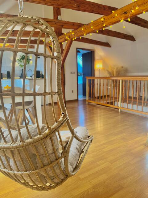 Top Airbnb: Casa Sol | Cozy Downtown Loft in Görlitz