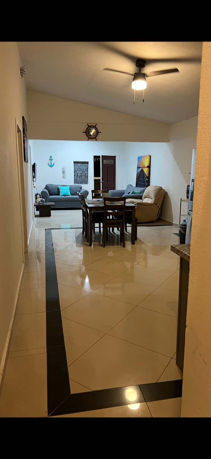 Kennyas Beach Apartment - Tijuana