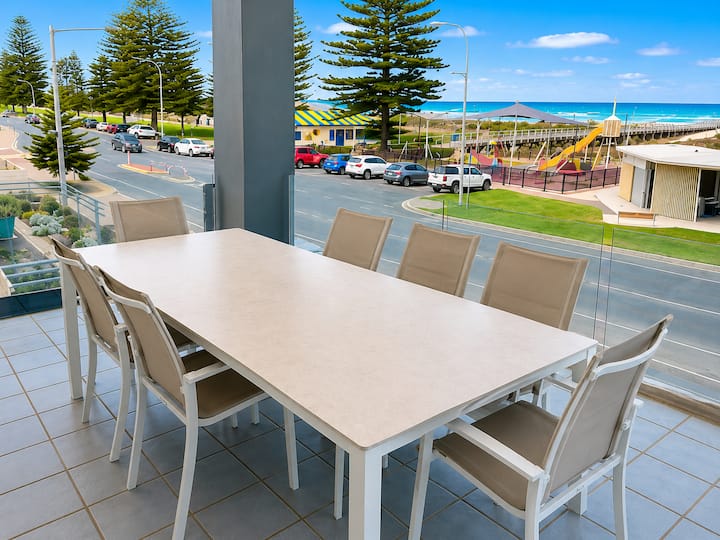 Largs Bay Sea Views And Sunsets - Port Adelaide