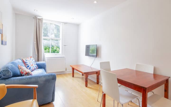 1 Bedroom Flat In Fulham - Whitehall