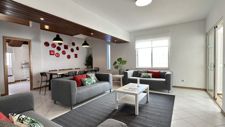 Branca | Piscina Privada | 12 Pax | Albufeira - Albufeira
