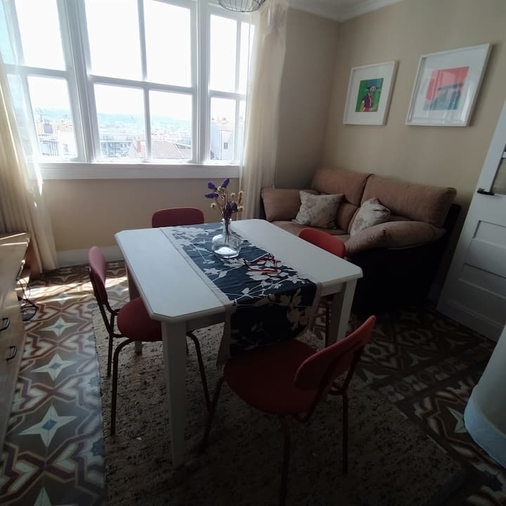 Piso Luminoso Por Mes (Julio / Agosto) Monte Alto - La Corogne