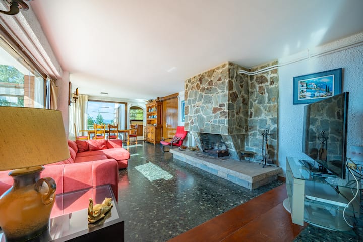 Homeholidaysrentals Malvina - Costa Barcelona - Calella