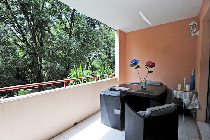 Nid Lumineux Avec Une Belle Terrasse - Villeneuve-Loubet