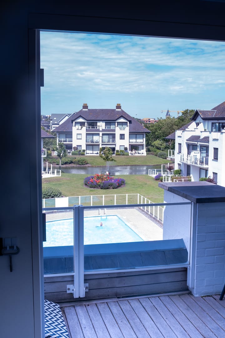 Luxe Studio Met Verwarmd Zwembad En Terras - Middelkerke