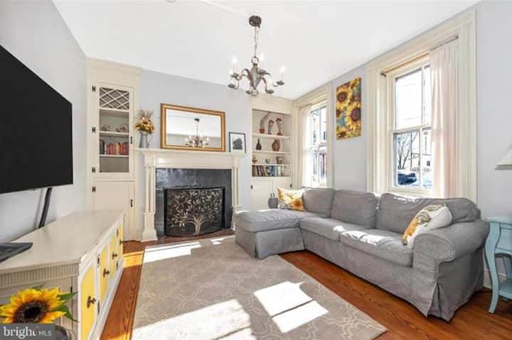 Historic Furnished 3br Home In Downtown New Market - 메릴랜드