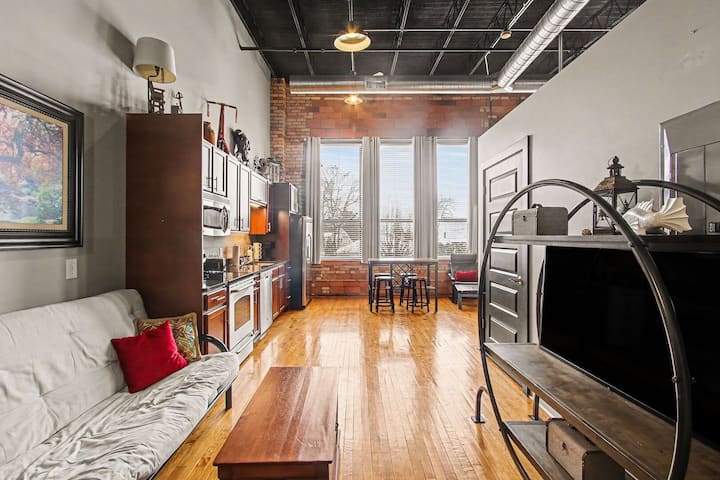 Central Lofts 213 - South Haven, MI