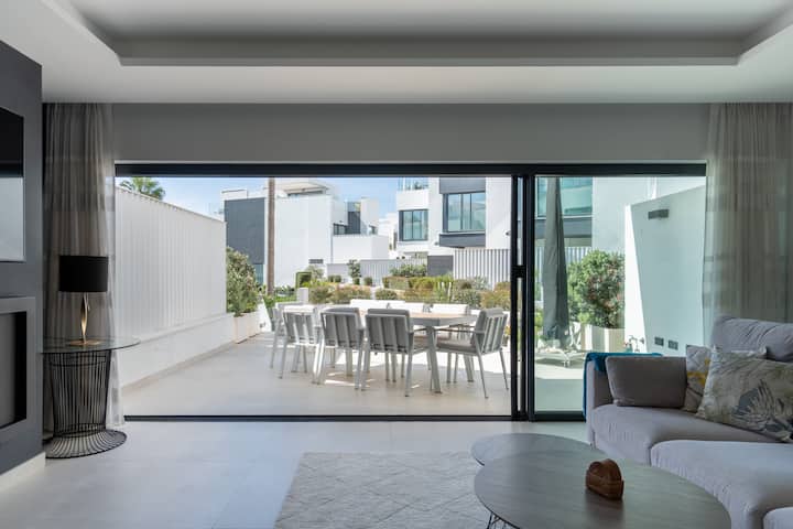 Newbuilt Townhouse In 5 Star Beachside Community - Estepona