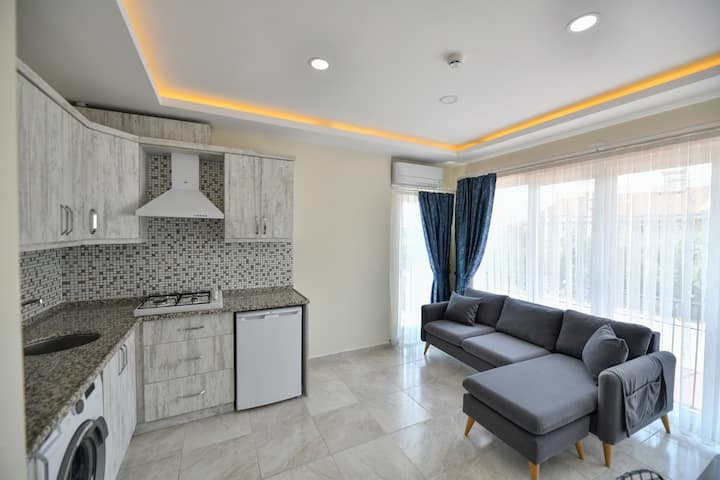 Lamira 1+1 Suit Oda - Fethiye
