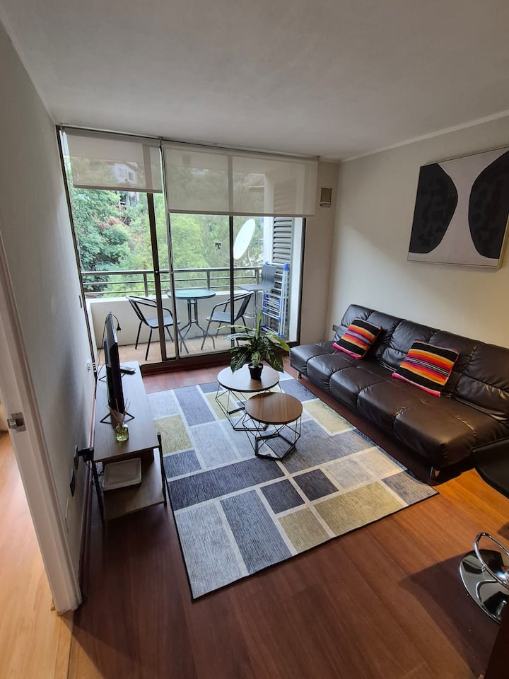 Descubre La Joya Del Pacífico En Acogedor Depto - Valparaíso, Chile