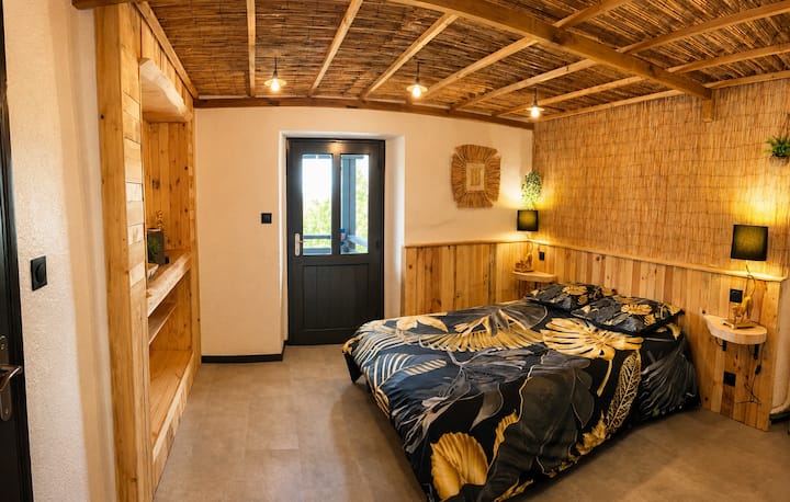 Domaine Au Bout Du Monde - Chambre Et Nature - Embrun