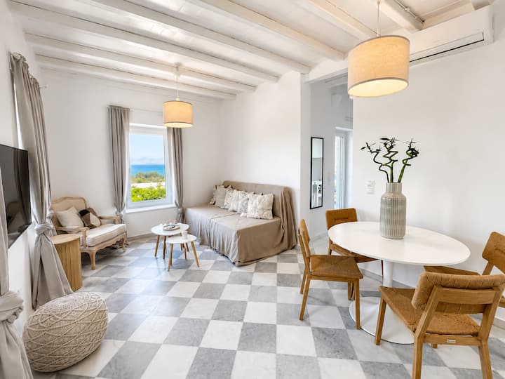 Villa Ilios 1, Beach Front House, Glifa Antiparos - Antiparos