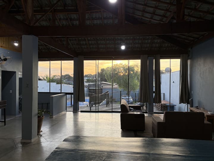 Casa Rústica Moderna Com Vista Do Pôr Do Sol - Taubaté