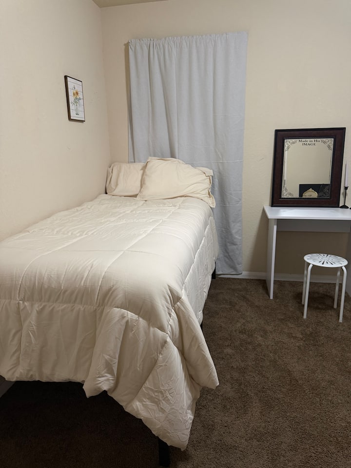 World Cup 2026 Stay | 4br Home Sleeps 9 Guests - Baytown, TX