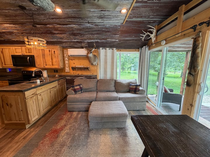 Cabin At Broken Cable Lake - Indiana