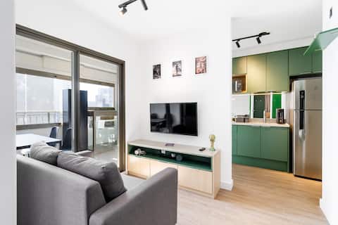 Popular Airbnb listing: BSR | Smart Sports Apt | Nubank Park | Work & Play in Perdizes