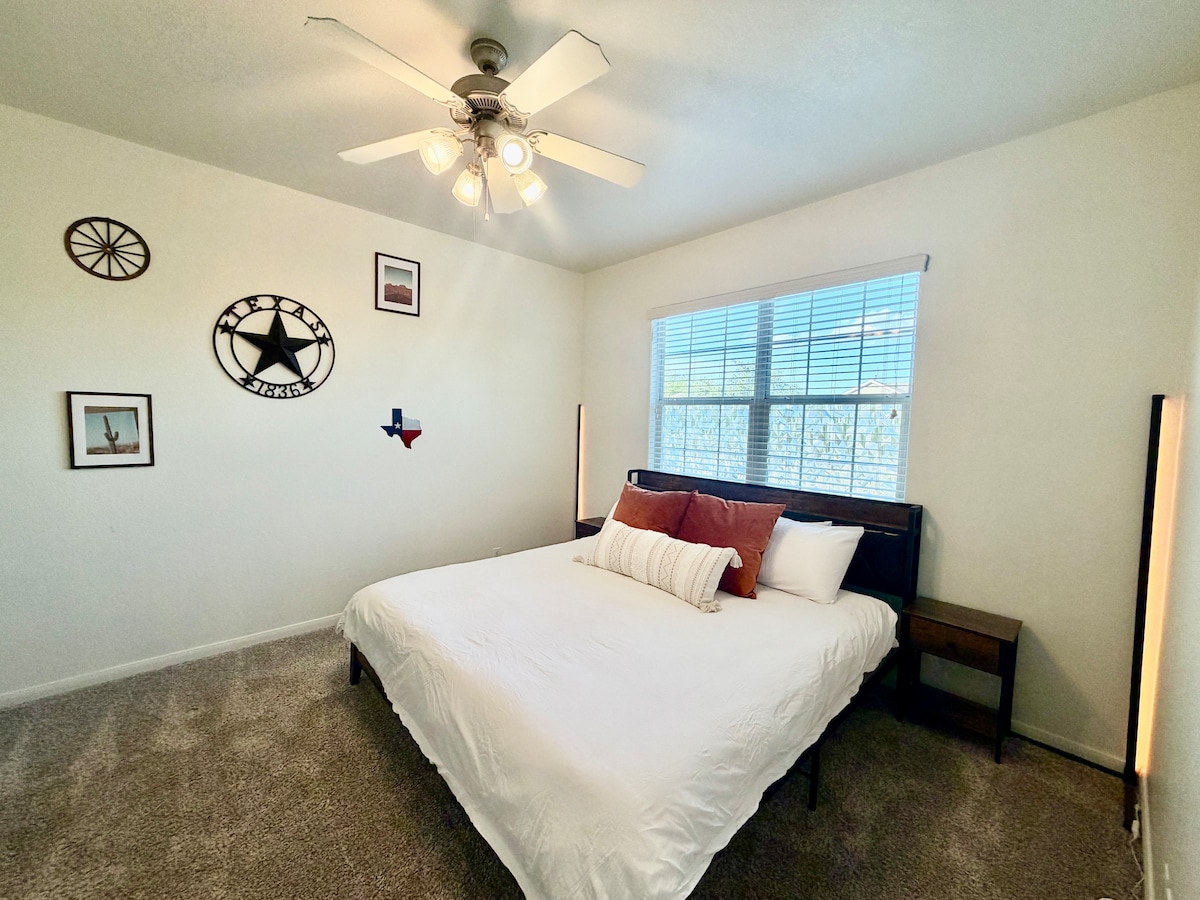 No Extra Fees + Pets OK + 3B/2.5BA + Office & Yard