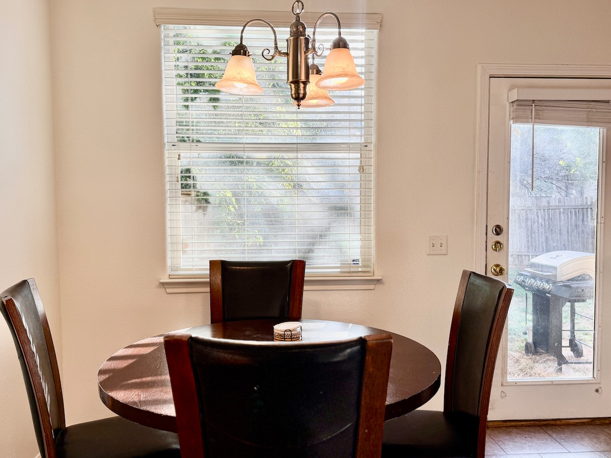No Extra Fees + Pets OK + 3B/2.5BA + Office & Yard