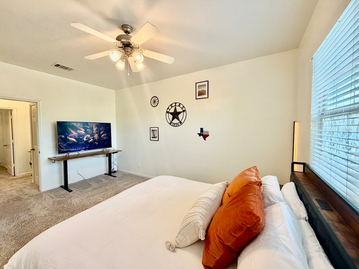 No Extra Fees + Pets OK + 3B/2.5BA + Office & Yard