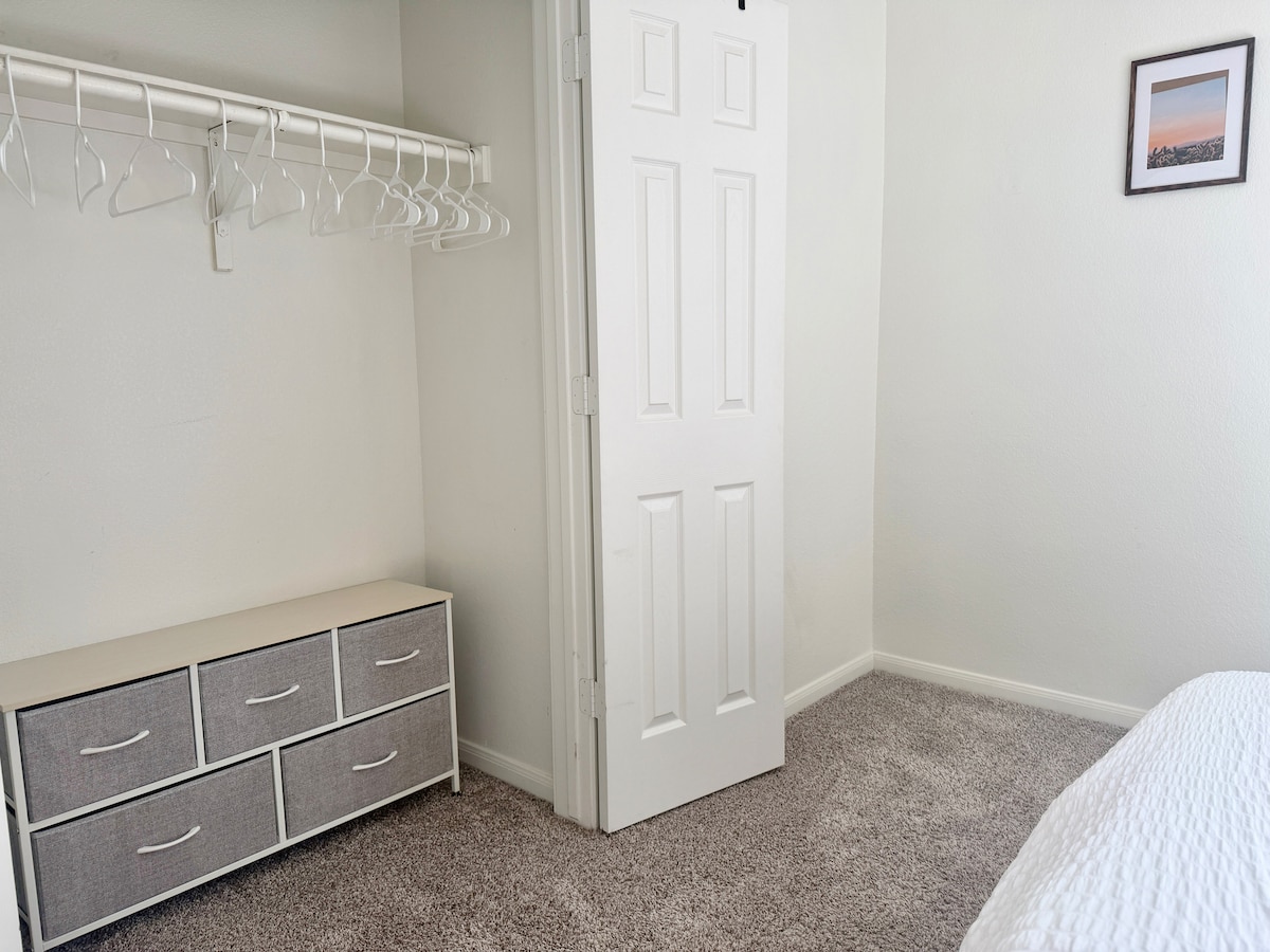 No Extra Fees + Pets OK + 3B/2.5BA + Office & Yard