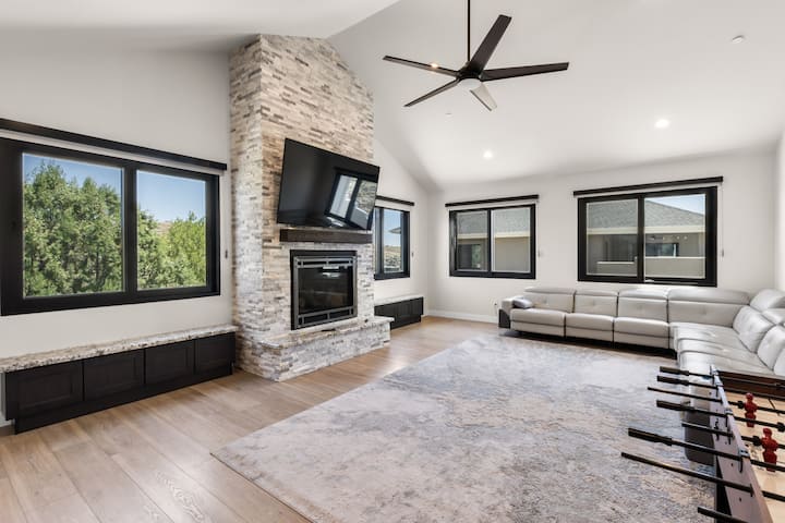 Luxury Sunrise Retreat - Prescott, AZ