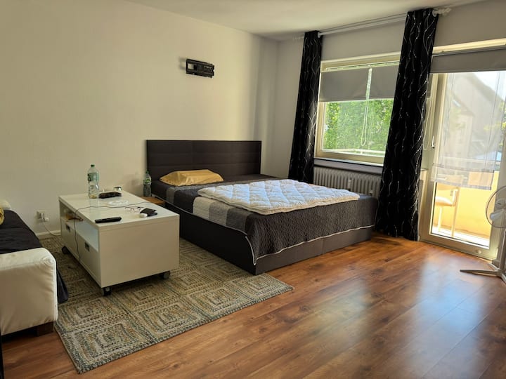 Zentrale Wohnung In Frankfurt Am Main - Frankfurt am Main