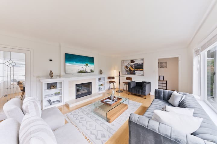 Spacious Dundrave Home Near Village And Beach - Horseshoe Bay