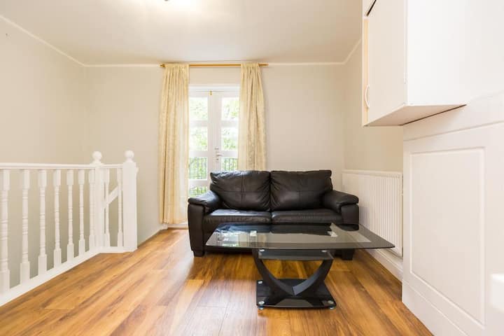 Kensington 1 Bed Apartment - 5 Mins To Station - Londres