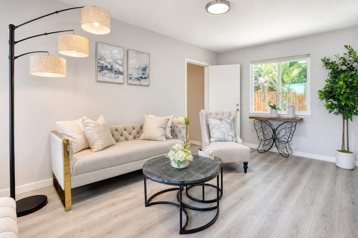 Luxury Newly Renovated Family Retreat | 3br/2ba - San José, CA