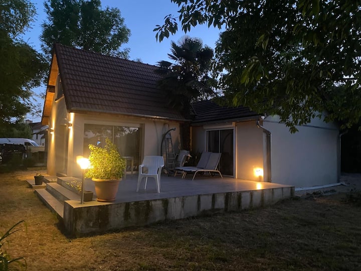 Maison Au Calme Dans Un Petit Village - Avallon