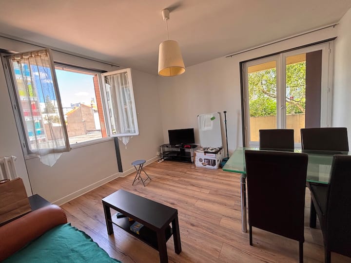 Grand Appartement Lumineux Au Cœur De Clermont - Aydat